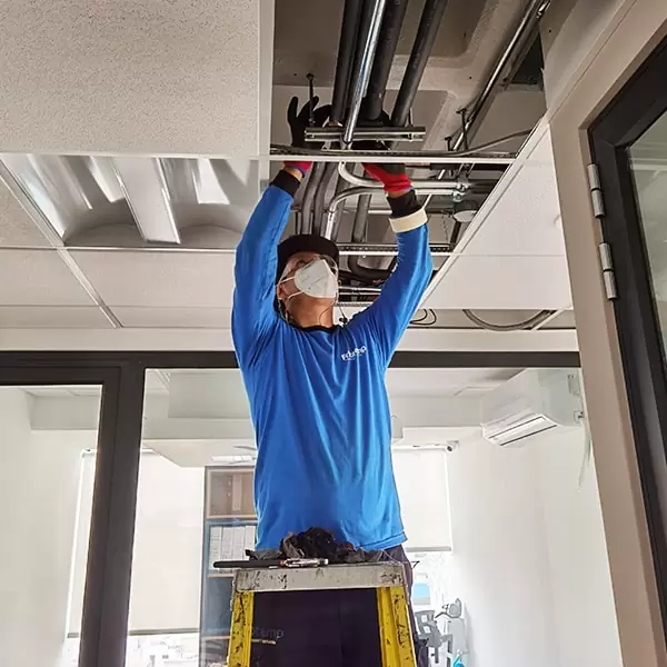 Instalación de tuberías de Aire Acondicionado